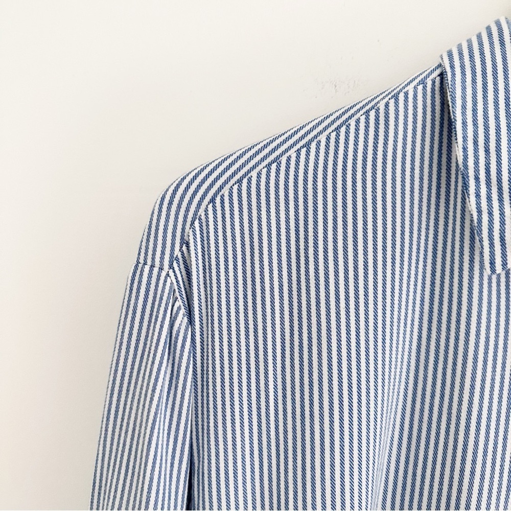 A New Day Blue & White Striped Button Down Shirt Size Medium - Picture 3 of 8